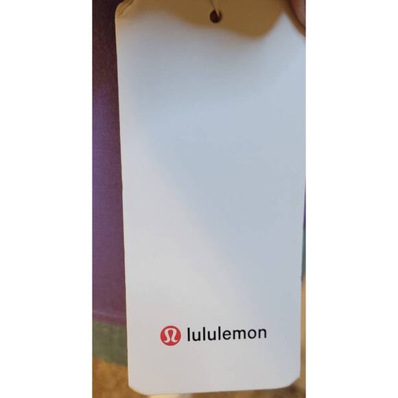 Lululemon Tank Top Womens Size 2 Yoga Pilates Workout Active Shirt Athletic NWT - Picture 6 of 8